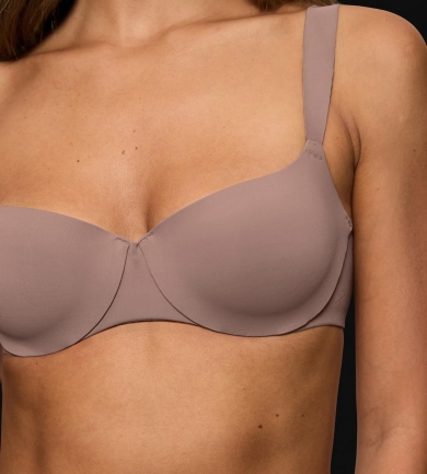 triumph Бюстгальтер body make-up illusion balcon ex